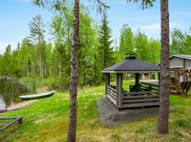 Holiday Home Lehtikuusenranta by Interhome, ξενοδοχείο σε Hankamäki