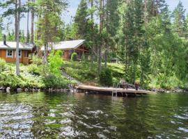 Holiday Home Nuottakota by Interhome, hotel a Kanarvikko