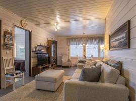 Holiday Home Hil-lak-ka ii as 7 by Interhome, hotel i Äkäslompolo