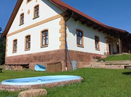 Holiday Home Dolní Olešnice by Interhome – obiekty na wynajem sezonowy w mieście Starobucké Debrné