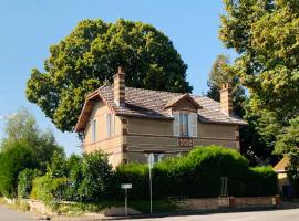 Maison de campagne, hôtel pas cher à Chaudon