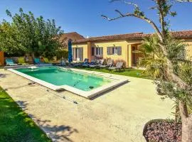 Stunning Home In Avignon With Wifi