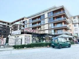 Pomorie Bay - Menada Apatments