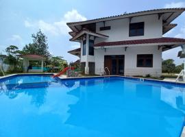 Villa Cimacan BC 105, holiday rental in Cipanas