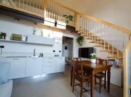 Loft Trevisan Elegant Apartment in Bra with Private Garage