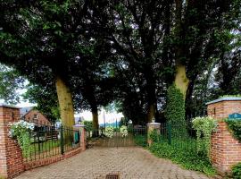 mooie familie groepsaccomodatie aan de bosrand, Ferienhaus in Overloon