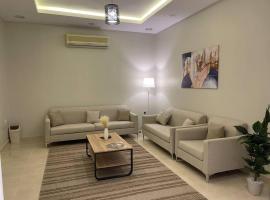 Luxury Apartment, hotel a Al-Salam