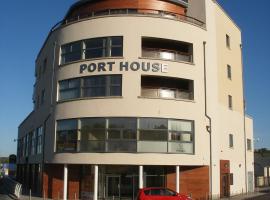 Wild Atlantic Apartments Port House Letterkenny, hotel in Letterkenny