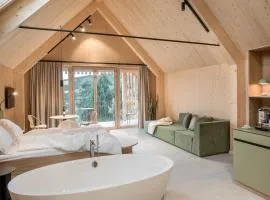 SCHILCHERLANDLEBEN - Hochgrail