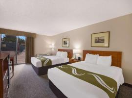 Quality Inn & Suites Canon City, хотел в Кениън Сити
