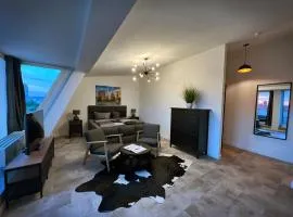 Talgarten Penthouse 1