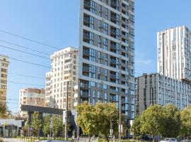 77 views apartments by INSHI, apartamento em Lviv