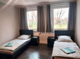 5-Bett-Wohnung in Glöthe, Staßfurt: Staßfurt şehrinde bir otel