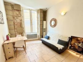 Le Maillon - Bourg-de-Péage, hotel in Bourg-de-Péage