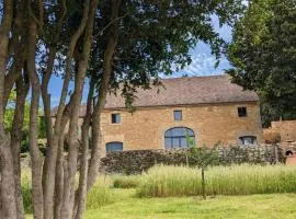 La Grange Symphorine, chambre d'hôtes de charme située entre la vallée de la Dordogne et la vallée de la Vézère