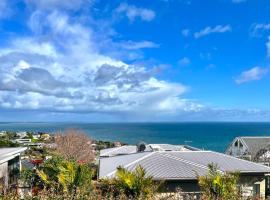 Brilliant Oceanview Holiday House Mountain High, casa vacacional en Mount Martha