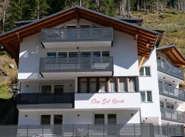 Cèsa Sot Bosch, hotel v destinaci Canazei