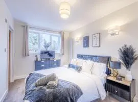 Bromley 3BR With Parking