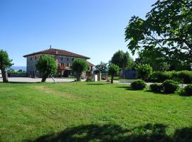 Agriturismo Al Gelso, farm stay in Risano