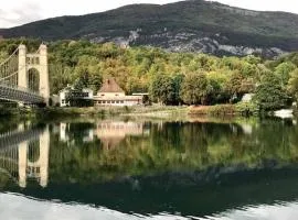 La Villa Bacchus au bord de l'eau, piscine chauffée, PROMO AUTOMNE 2025
