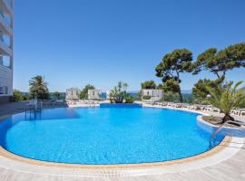 Hotel Best Punta Dorada, hotel u gradu Salou