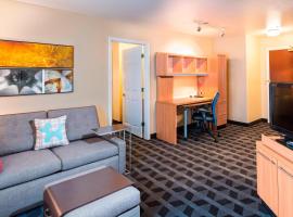 TownePlace Suites by Marriott Atlanta Kennesaw, семеен хотел в Кенесоу