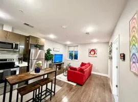 304Stunning and comfy 1BDR APT in Center city