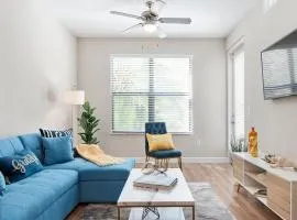 Tampa Tropical-10 Min to Airport