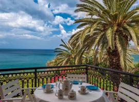 Douka Sea Front Residencies, hotelli Monemvasiassa