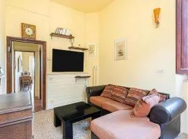 Apartment in Montevettolini with outdoor pool