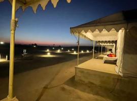 Destination Desert Camp, hotel em Jaisalmer