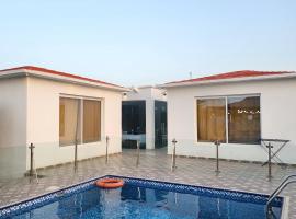 Wadi Bani Khalid - Al Joud Green Hostel, hotel with pools in Dawwah