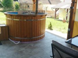 VIP magánszállás, hotel v destinaci Csapi