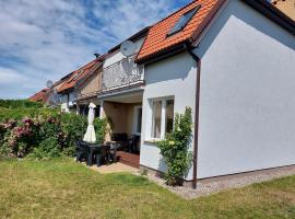 Nella, Cottage in Darłowo