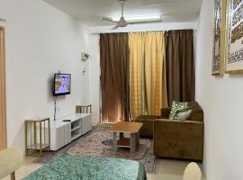 Noris Guest House 3، فندق في Kampong Pohoi