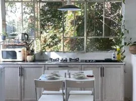 Cozy apartment near Paris square