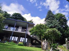 Serok: Casa nel Bosco con Bio Sauna, hotel v destinaci Civo