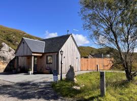 Raasay Studio Lodge, hotel em Arisaig