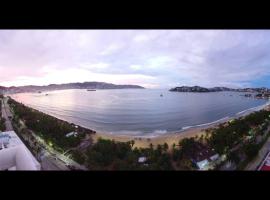 Luxurious Apartment, Oceanfront, spectacular view, lavprishotell i Acapulco
