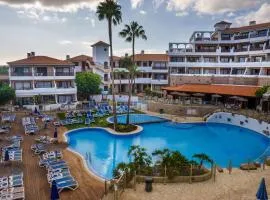 FOREST FLAT - big heated pool, terrace, tv channels, golf courses