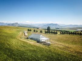 Dragons Landing Cottage, hotel in Underberg