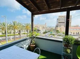 EMAN SWEET HOME - cozy privet unique apartment in haifa downtown