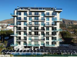 APARTAMENTOS OASIS DE LA CALA, property with onsen in Finestrat