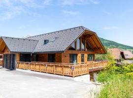 Sumptuous Holiday Home in Sankt with Jacuzzi Sauna, chalet di Sankt Margarethen im Lungau