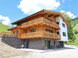 Modern chalet with sauna near ski area in Saalbach Hinterglemm Salzburgerland, hotel i Saalbach-Hinterglemm