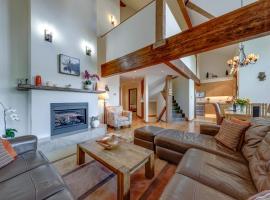 Northern Lights 21, villa in Whistler