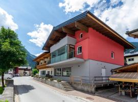 Luxurious Holiday Home in Krimml with Sauna, atostogų namelis mieste Krimml