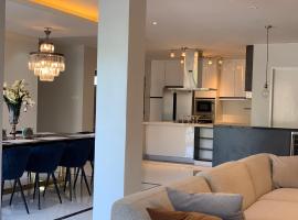 Luxury 4 Bedroom Apartment, hotel di San Andres
