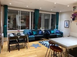Central Sheffield 3BED 3BATH V Pent-Apartment, holiday rental in Sheffield
