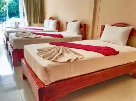 Khao-Sok Bed and Breakfast